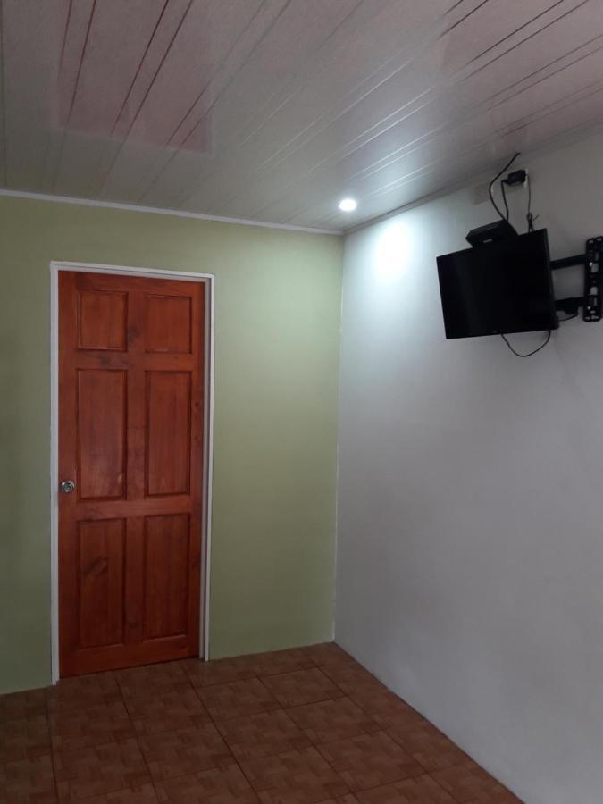 Hostal Y Cabinas Anita-And Rafting Tour! Siqurres Da Alegria Exterior photo